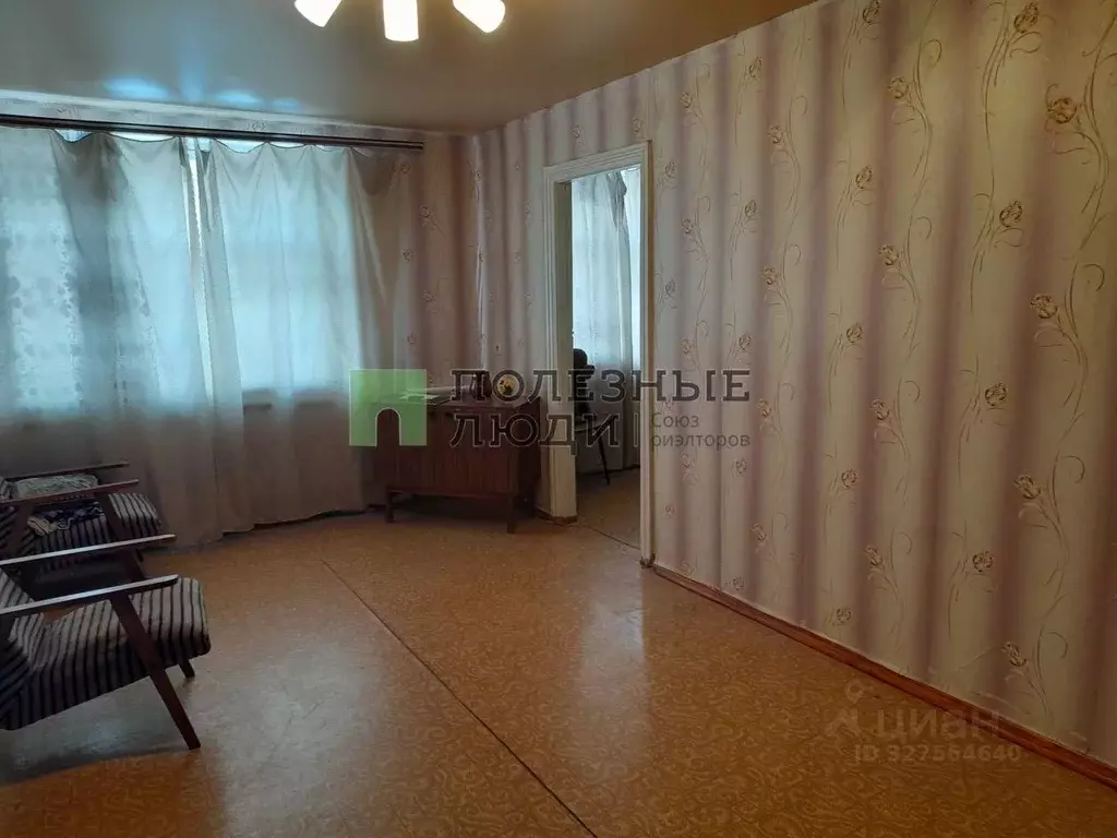 3-к кв. Ростовская область, Шахты пер. Югова, 7 (53.8 м) - Фото 1