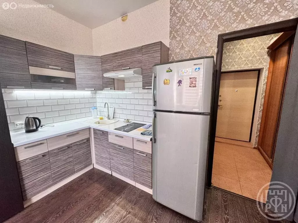 Квартира-студия: Коммунар, Весенняя улица, 3 (25.4 м) - Фото 1