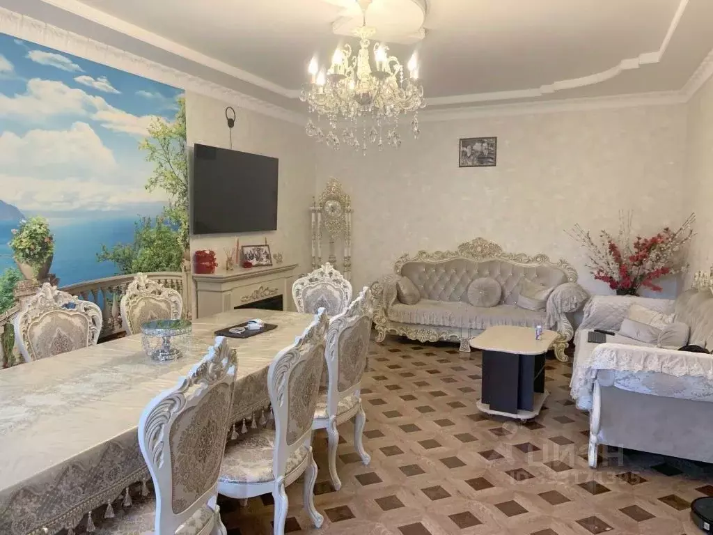 Дом в Тверская область, Тверь ул. Гончаровой (240 м) - Фото 1