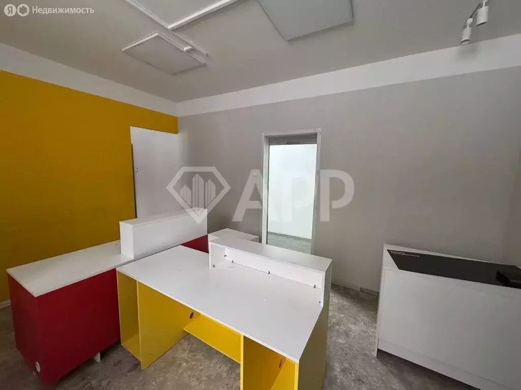 Торговая площадь (28 м) - Фото 1