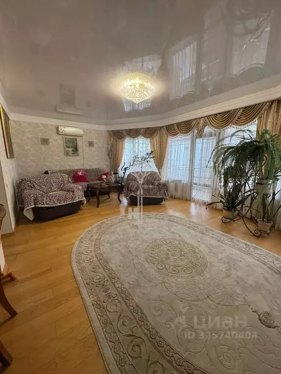 Дом в Крым, Алушта муниципальный округ, с. Нижняя Кутузовка ул. ... - Фото 1