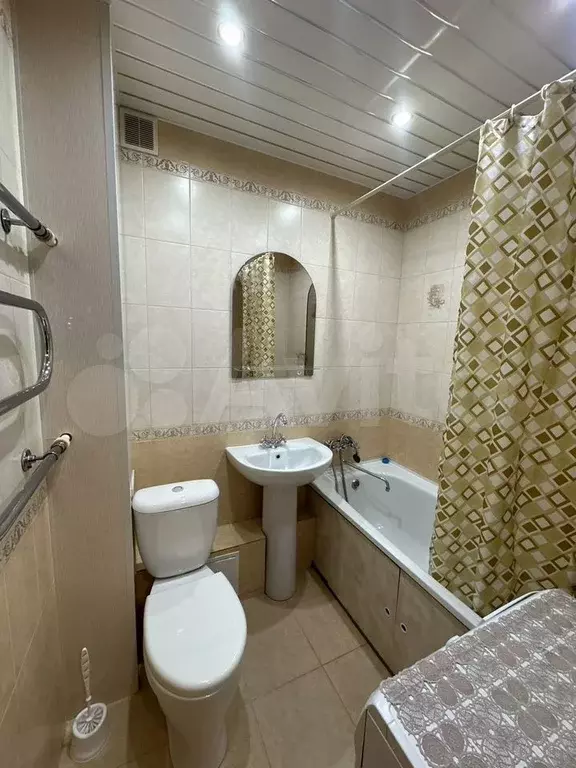 1-к. квартира, 40 м, 2/5 эт. - Фото 0
