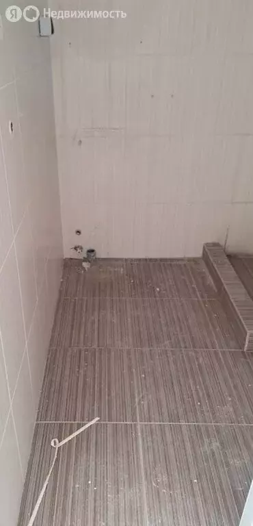 3-комнатная квартира: посёлок Лоо, улица Разина, 4А (53 м) - Фото 1