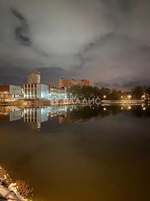 Продается 3-комнатная квартира - Фото 2