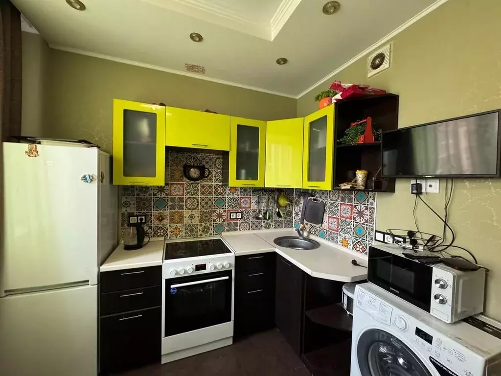 1-к кв. Московская область, Люберцы городской округ, Октябрьский пгт ... - Фото 2