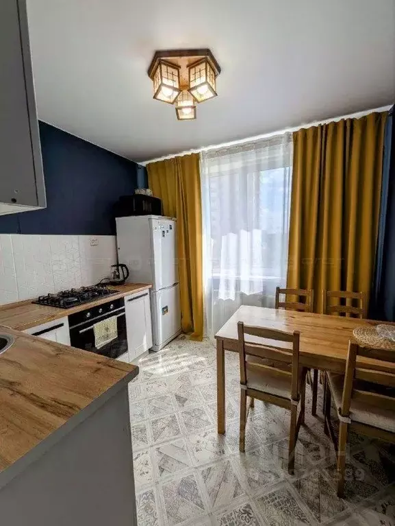 2-к кв. Татарстан, Казань ул. Академика Завойского, 8 (50.0 м) - Фото 0