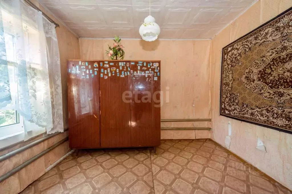 Дом в Алтайский край, Быстроистокский район, с. Акутиха ул. Ленина, 10 ... - Фото 1