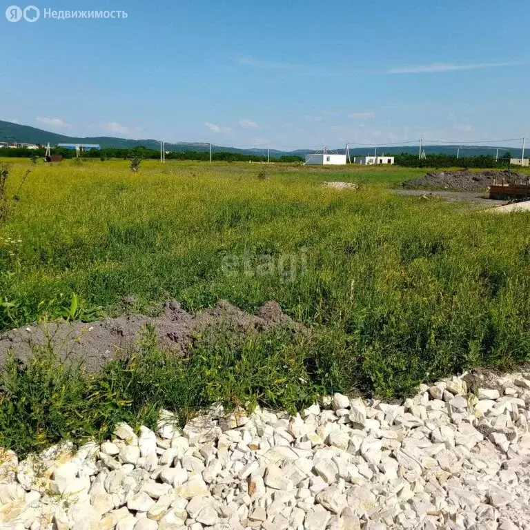 Участок в станица Раевская, Семигорская улица (9.6 м) - Фото 0