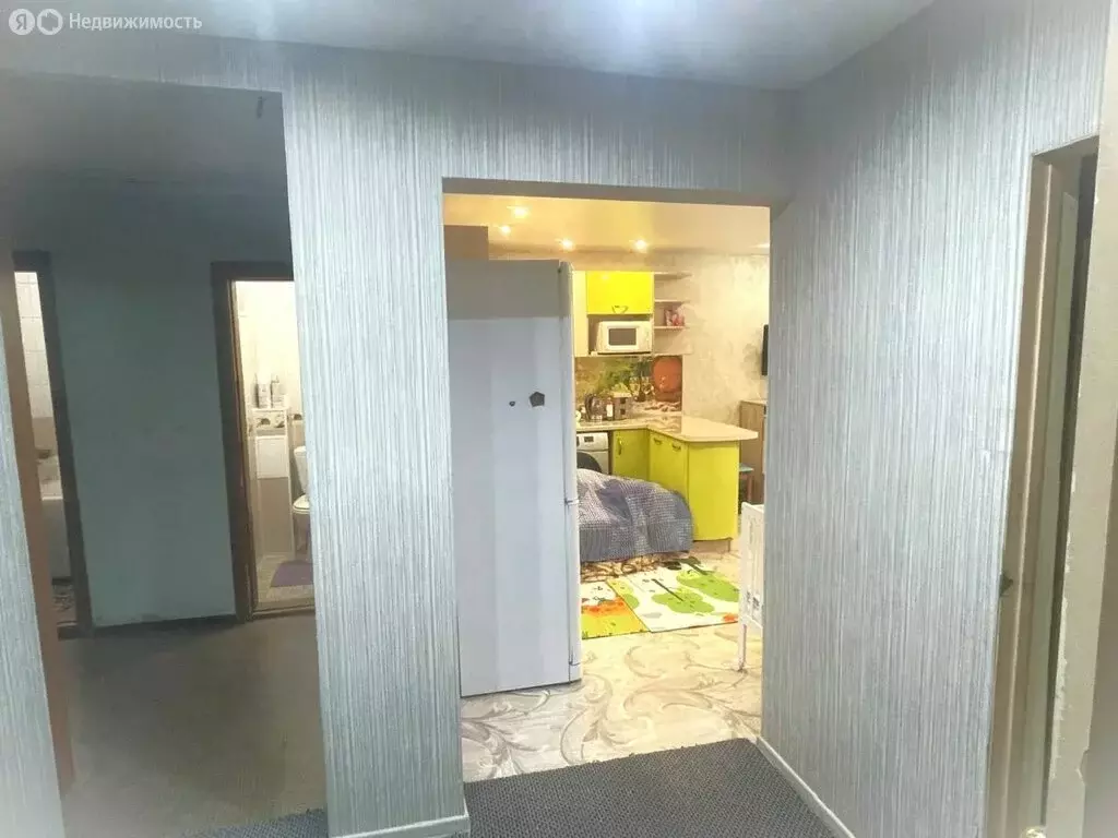 2-комнатная квартира: Таштагол, улица Макаренко, 8 (53 м) - Фото 2