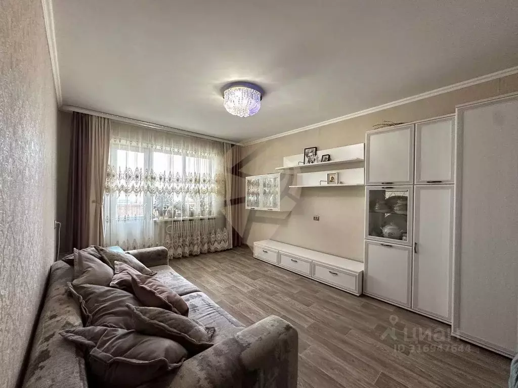 2-к кв. Белгородская область, Старый Оскол Весенний мкр, 19к1 (52.9 м) - Фото 0
