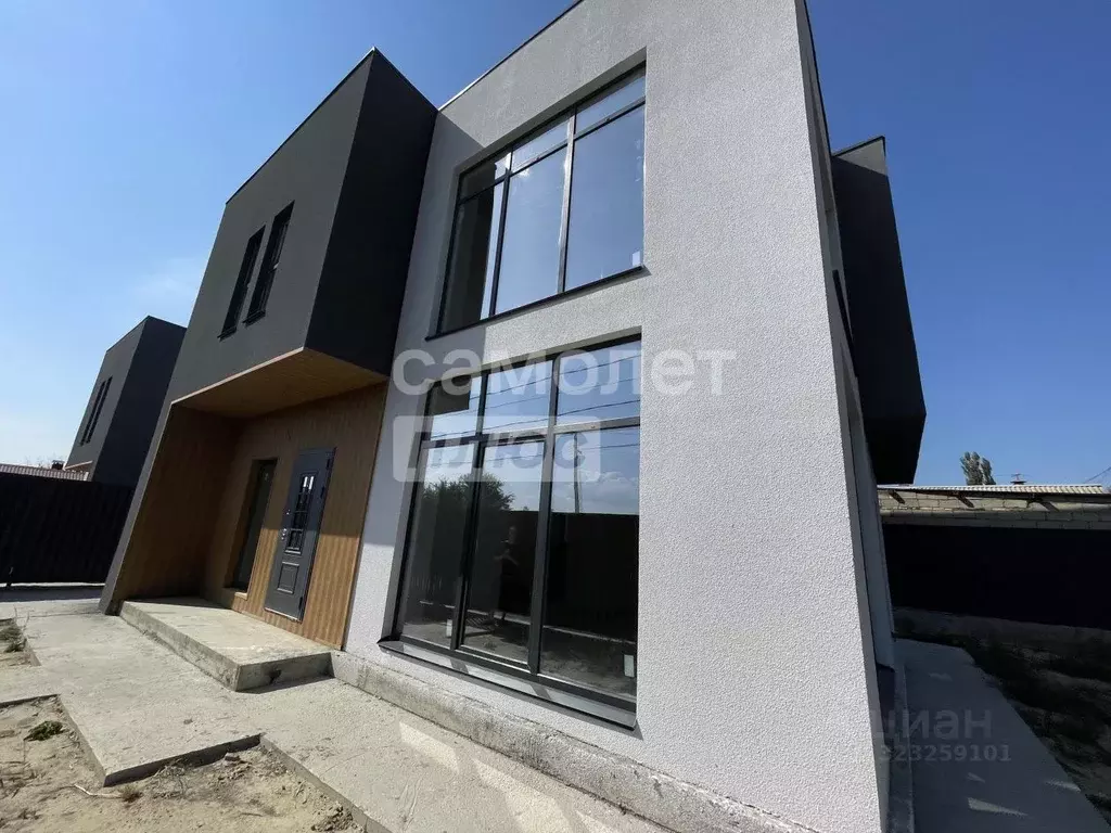 Дом в Волгоградская область, Волгоград ул. Правды, 15 (132 м) - Фото 1