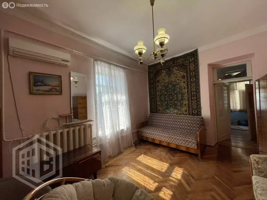 1-комнатная квартира: Ялта, Поликуровская улица, 8 (40 м) - Фото 1