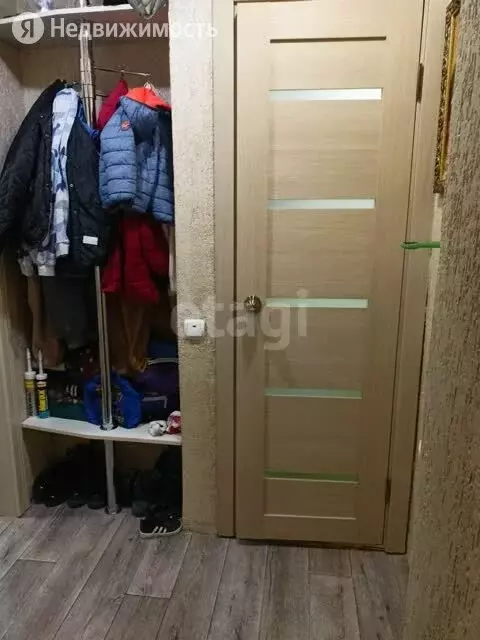 2-комнатная квартира: Ялуторовск, улица Ленина, 68 (40.5 м) - Фото 0