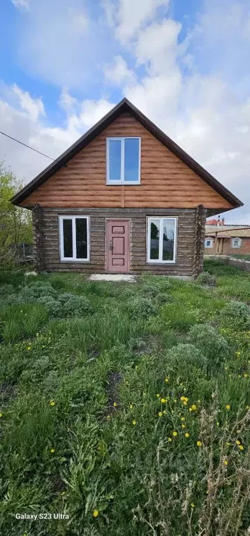 Дом в Саратовская область, Балаковский район, с. Красный Яр ... - Фото 1