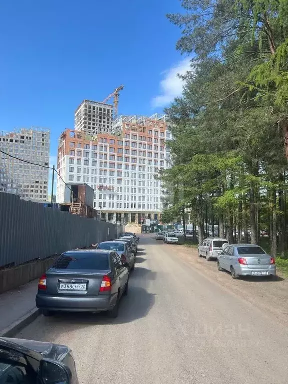 3-к кв. Башкортостан, Уфа ул. Авроры, 18к1 (98.4 м) - Фото 0