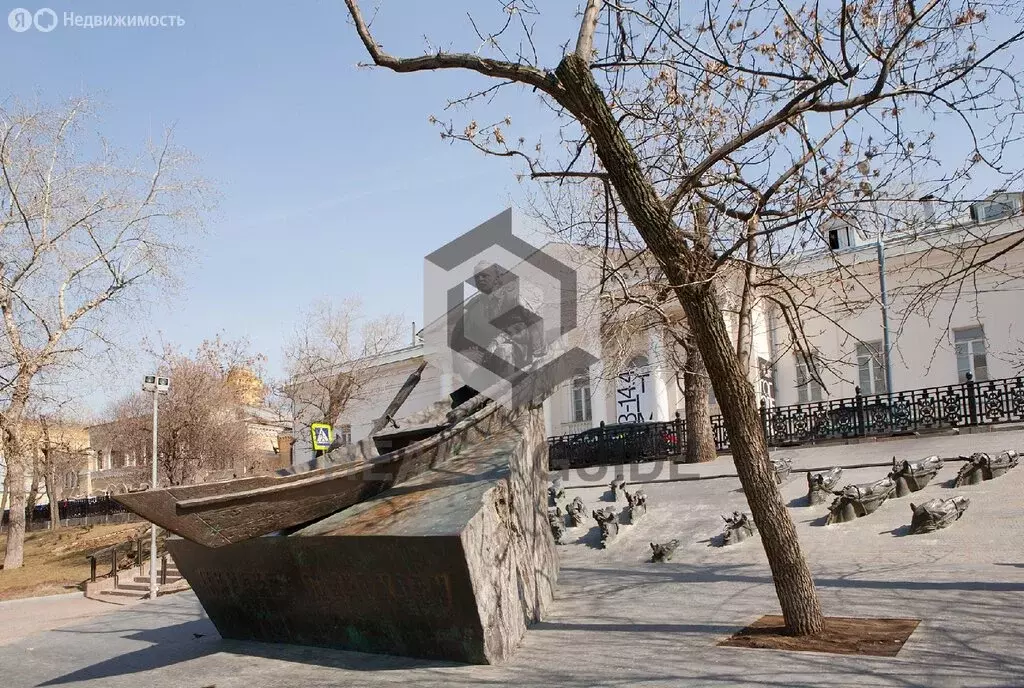 Офис (347 м) - Фото 1