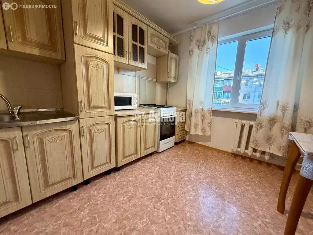 3-комнатная квартира: Чита, Новобульварная улица, 86 (68.2 м) - Фото 1