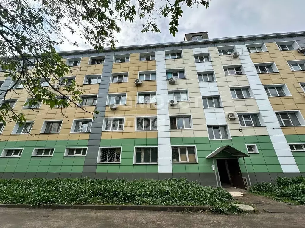 1к в 10-комнатной квартире (13.3 м) - Фото 1