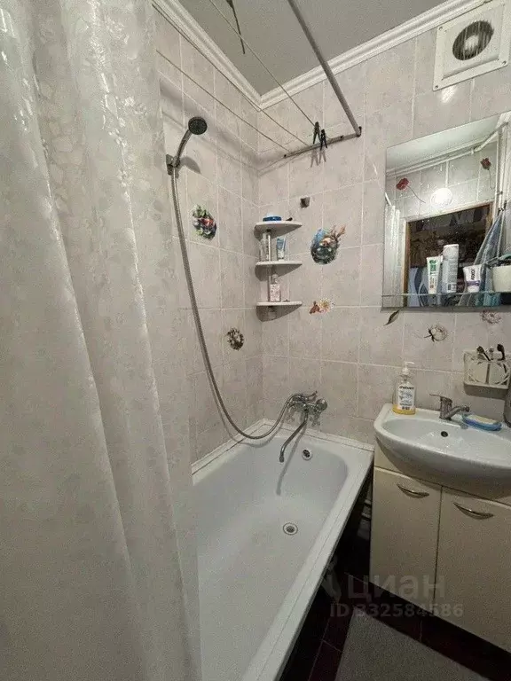3-к кв. Орловская область, Мценск ул. Тургенева, 104 (56.0 м) - Фото 2