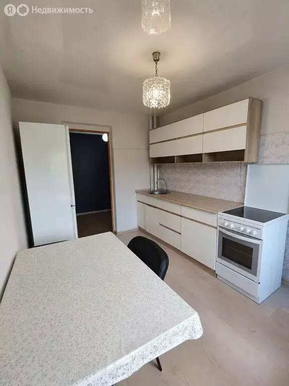 3-комнатная квартира: Иркутск, Профсоюзная улица, 6В (87 м) - Фото 1