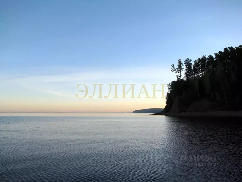 Поселок камский татарстан. Гора лобач камское устье. Камское устье волга. Мировой камское. Юрьевская пещера камское устье.