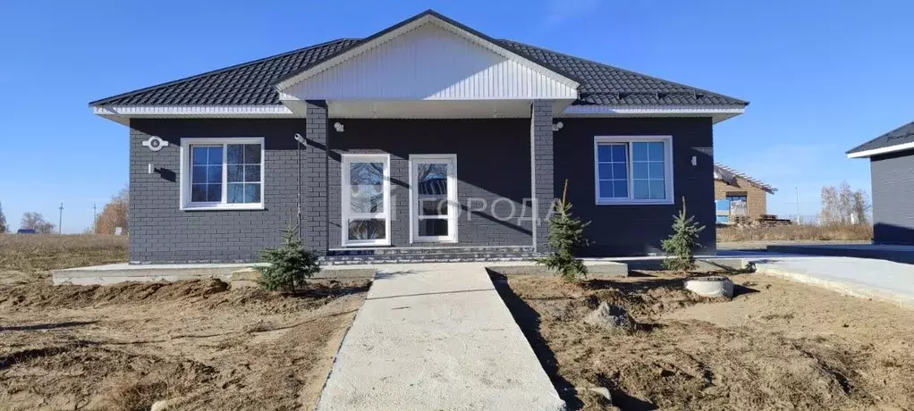 Дом в Алтайский край, Первомайский район, с. Фирсово ул. ... - Фото 1