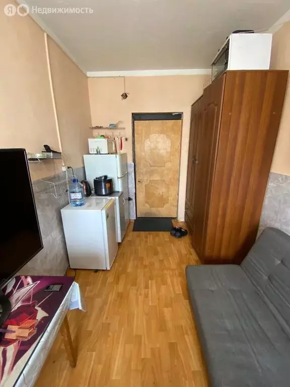 1к в 4-комнатной квартире (9.6 м) - Фото 1