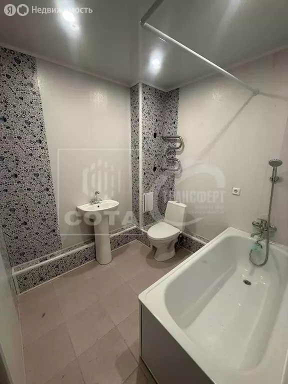 1-комнатная квартира: Новая Усмань, Ростовская улица, 4Б/4 (34 м) - Фото 1