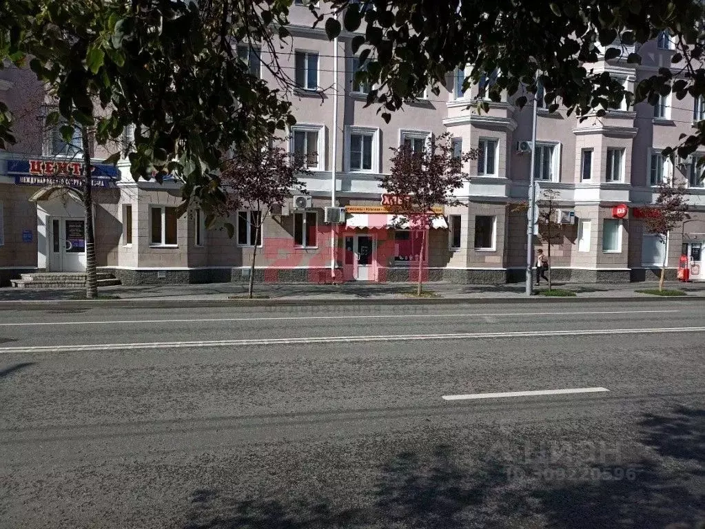 Торговая площадь в Курганская область, Курган ул. Ленина, 13 (63 м) - Фото 0