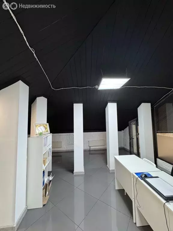 Офис (120.7 м) - Фото 1