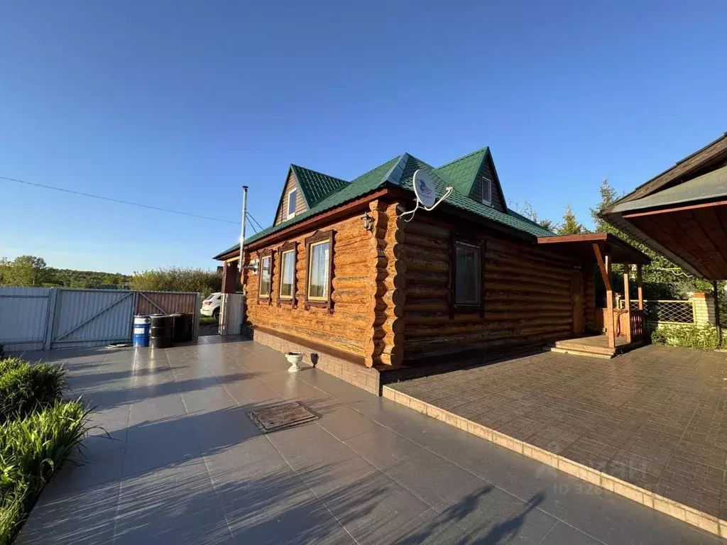 Дом в Татарстан, Высокогорский район, Чепчуговское с/пос, д. Старые ... - Фото 1