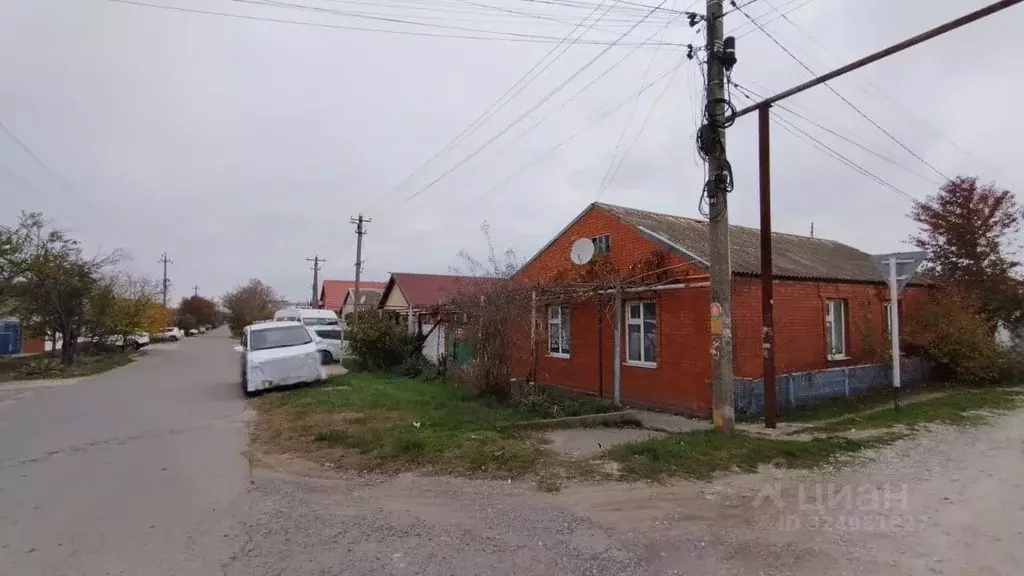 Дом в Краснодарский край, Темрюк ул. Декабристов, 26 (82 м) - Фото 2