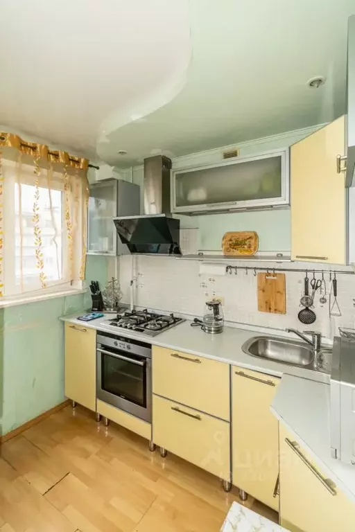 3-к кв. Челябинская область, Челябинск ул. Масленникова, 6 (76.5 м) - Фото 2