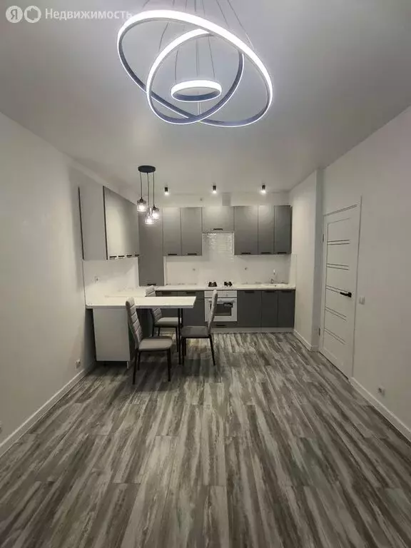 1-комнатная квартира: Рязань, улица Земнухова, 2 (42 м) - Фото 2