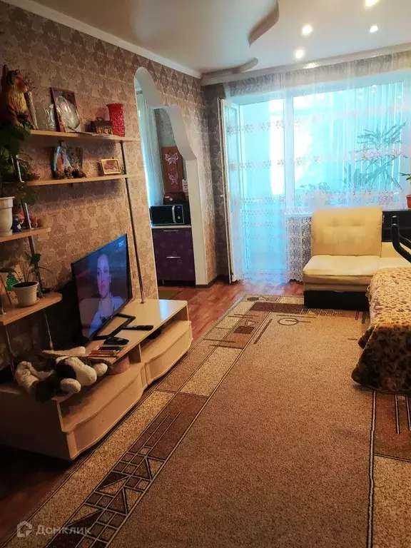 Продаётся 3-к квартира, 61.9 м - Фото 1