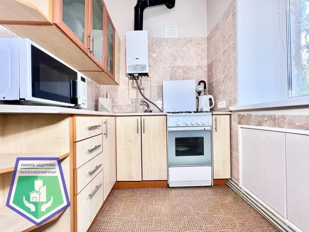 2-к кв. Нижегородская область, Нижний Новгород ул. 40 лет Октября, ... - Фото 2