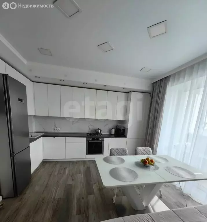 2-комнатная квартира: Брянский район, посёлок Мичуринский, микрорайон ... - Фото 1