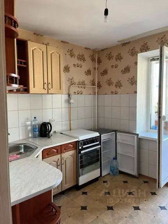 2-к кв. Орловская область, Мценск Ефремовская ул., 3 (49.0 м) - Фото 2