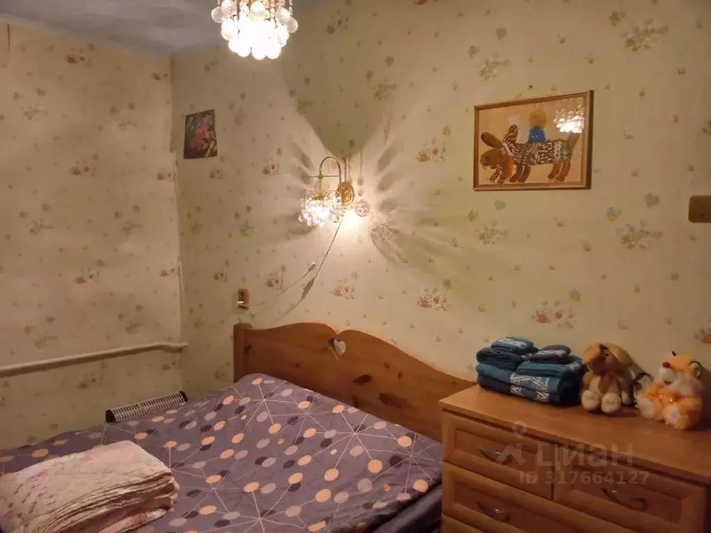 2-к кв. Новгородская область, Валдай ул. Гагарина, 26 (40.0 м) - Фото 1