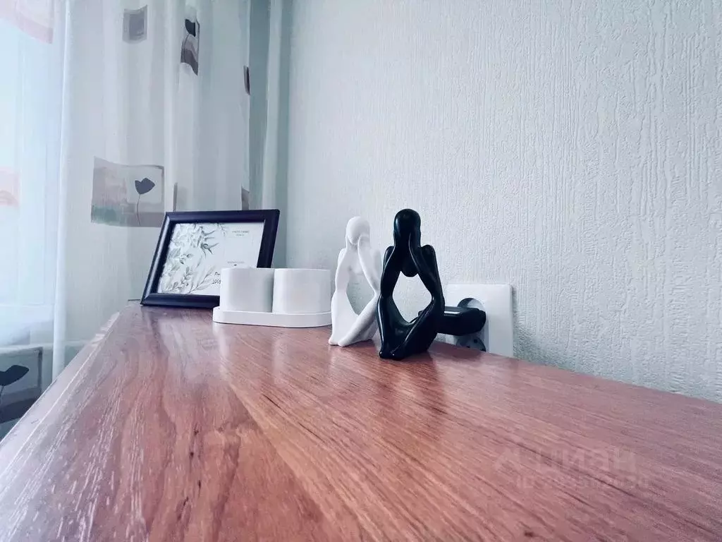 1-к кв. Удмуртия, Ижевск ул. 30 лет Победы, 26А (30.0 м) - Фото 1