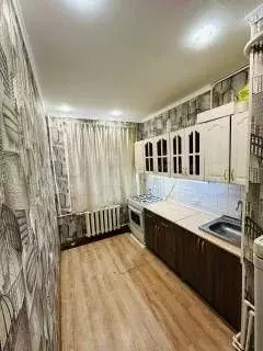2-к. квартира, 41 м, 1/4 эт. - Фото 0