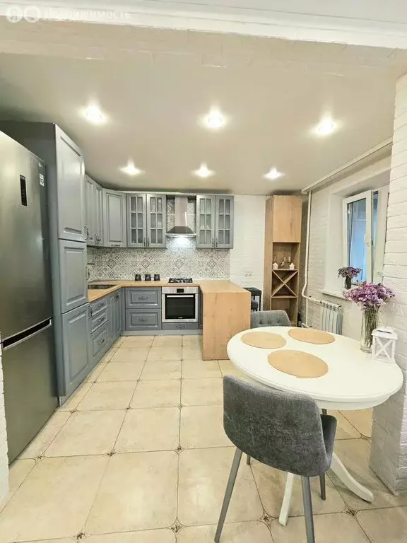 3-комнатная квартира: Псков, улица Рокоссовского, 48 (71.1 м) - Фото 2