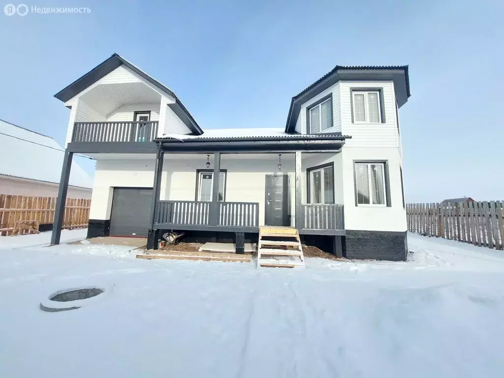 Дом в Грановщина, Новороссийская улица (260 м) - Фото 1