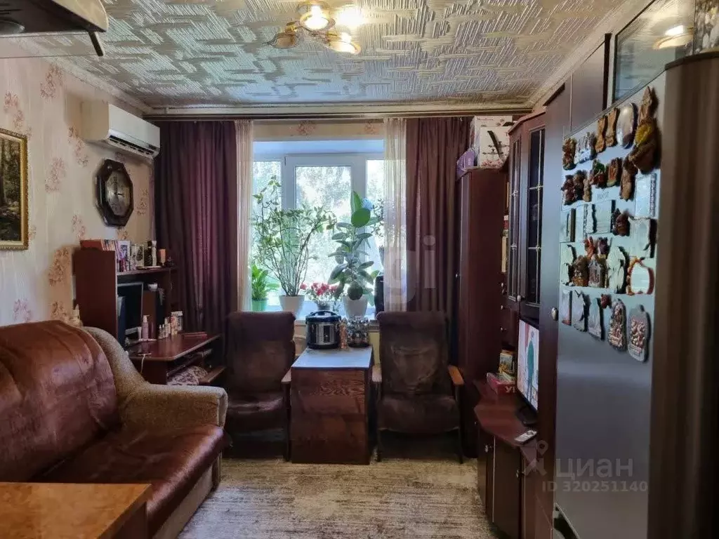 Комната Белгородская область, Губкин ул. Фрунзе, 10Б (12.0 м) - Фото 1