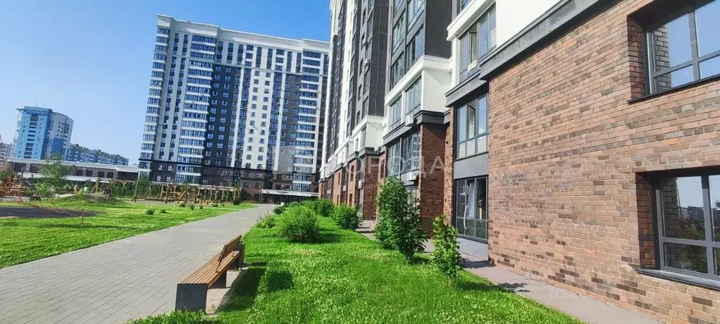 4-к кв. Алтайский край, Барнаул Власихинская ул., 65ак2 (90.0 м) - Фото 0