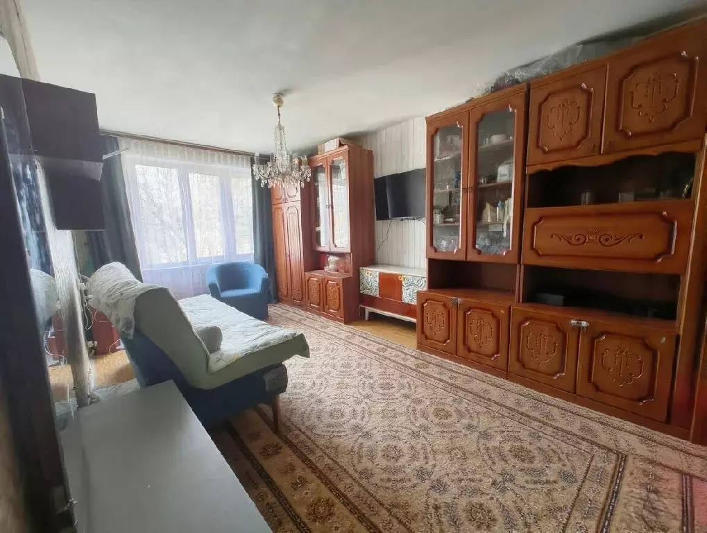 Продается 3-комнатная квартира - Фото 1