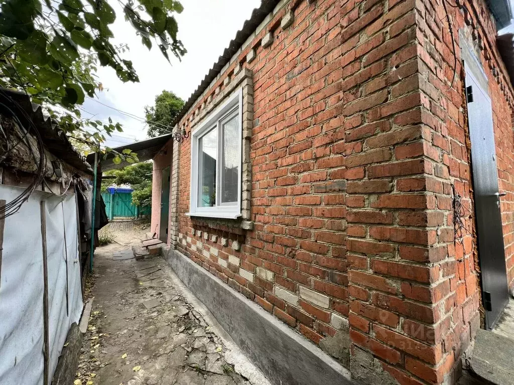 Дом в Краснодарский край, Темрюк ул. Гагарина, 272 (50 м) - Фото 0