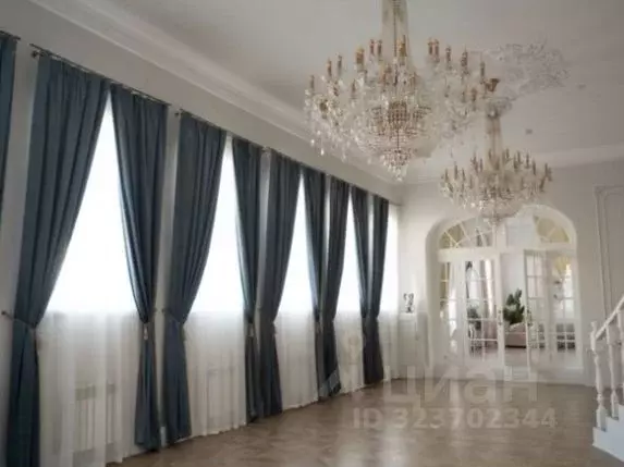 Помещение свободного назначения в Татарстан, Казань Габдуллы Тукая ... - Фото 1