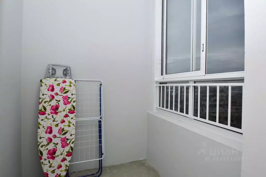 1-к кв. Свердловская область, Екатеринбург ул. Стрелочников, 2 (27.0 ... - Фото 2