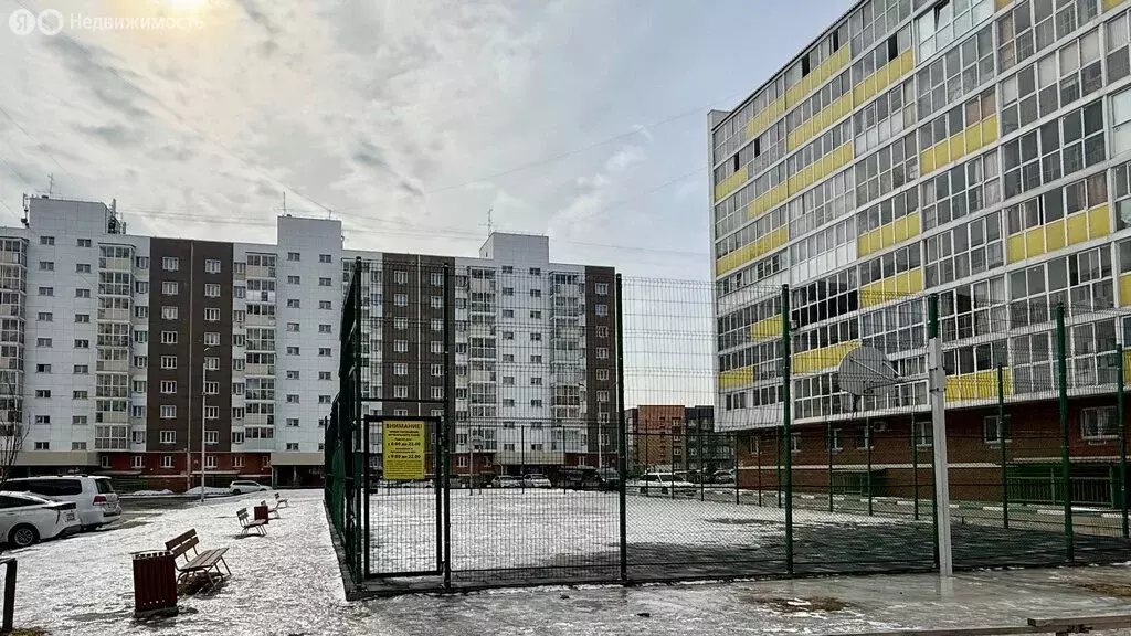 2-комнатная квартира: Иркутск, улица Летописца Нита Романова, 3 (61.4 ... - Фото 2